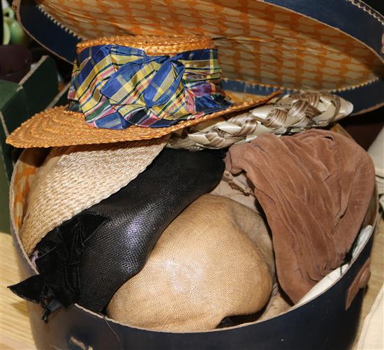 Assorted vintage hats and two hat boxes